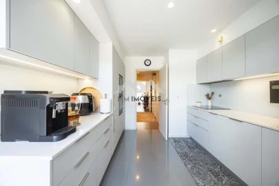 Apartamento T3 para Venda em Moreira