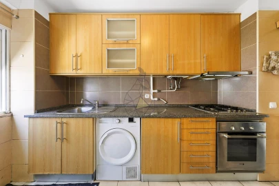 Apartamento T3 para Venda em Portimão