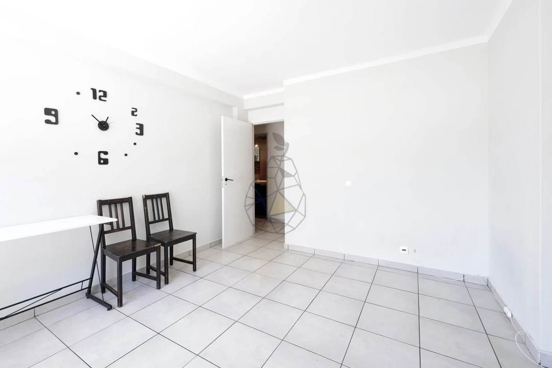 Apartamento T3 para Venda em Portimão Foto 15