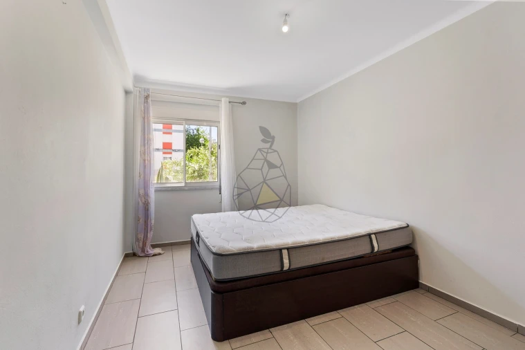 Apartamento T3 para Venda em Portimão Foto 21