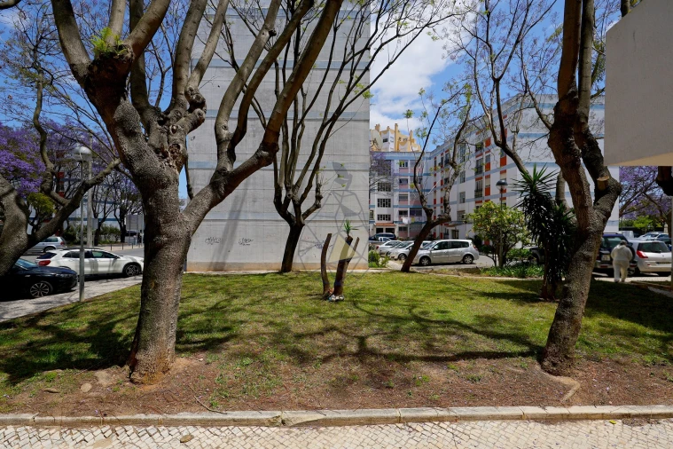 Apartamento T3 para Venda em Portimão Foto 5