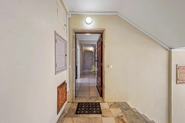 Apartamento T3 para Venda em Portimão Foto 25