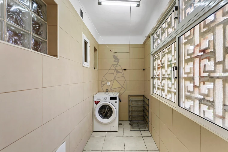 Apartamento T3 para Venda em Portimão Foto 6
