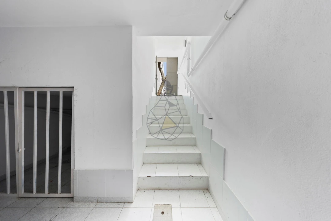 Apartamento T3 para Venda em Portimão Foto 32