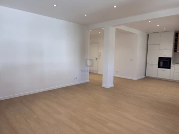 Apartamento T3 para Venda em Leiria, Pousos, Barreira e Cortes
