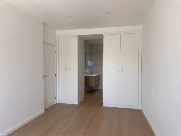 Apartamento T3 para Venda em Leiria, Pousos, Barreira e Cortes