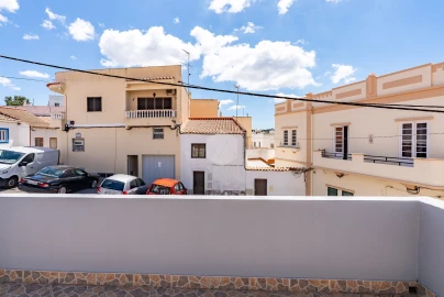 Moradia T3 para Venda em Estômbar e Parchal