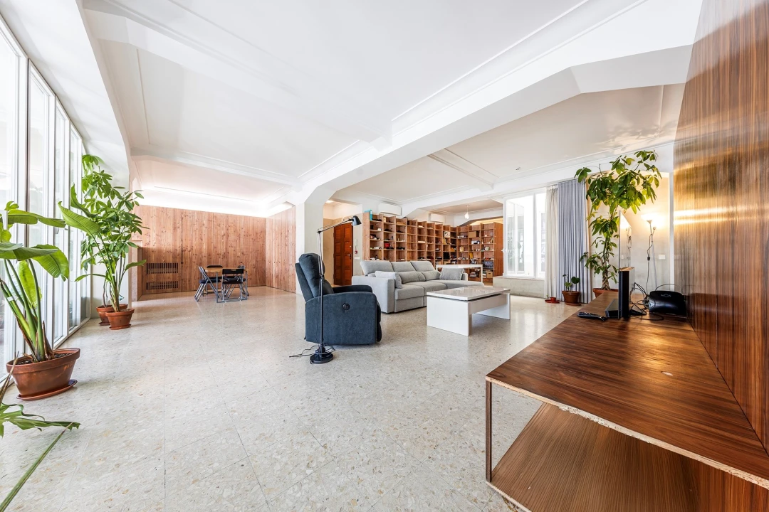 Apartamento T4 para Venda em Alvalade Foto 8
