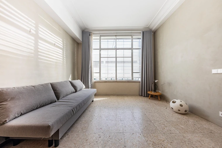 Apartamento T4 para Venda em Alvalade Foto 36
