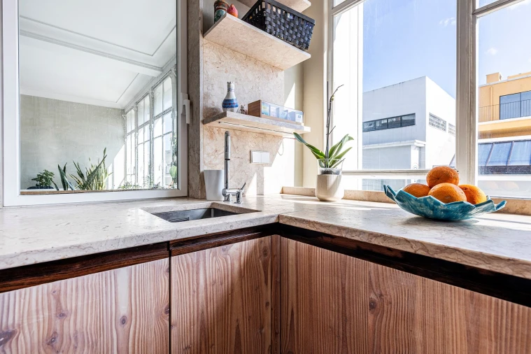 Apartamento T4 para Venda em Alvalade Foto 17