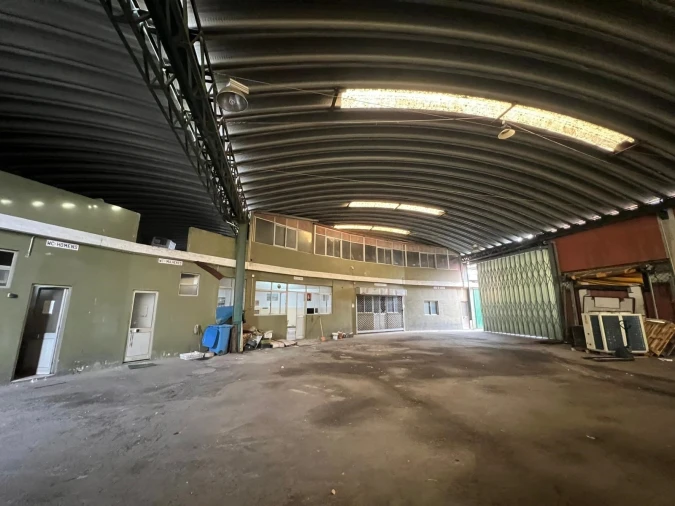 Armazém para Venda em Santa Iria de Azoia, São João da Talha e Bobadela Foto 3