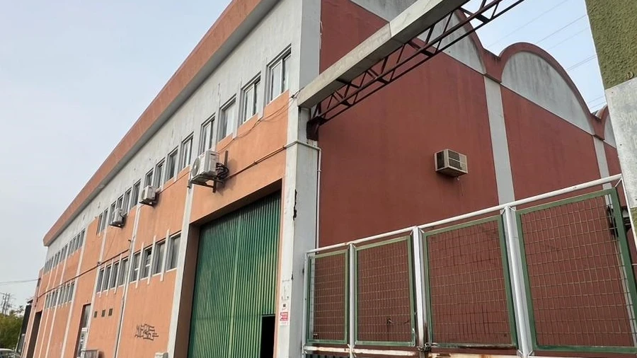 Armazém para Venda em Santa Iria de Azoia, São João da Talha e Bobadela