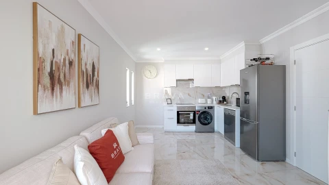 Apartamento T2 para Venda em Albufeira e Olhos de Água