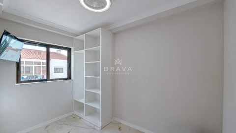 Apartamento T2 para Venda em Albufeira e Olhos de Água
