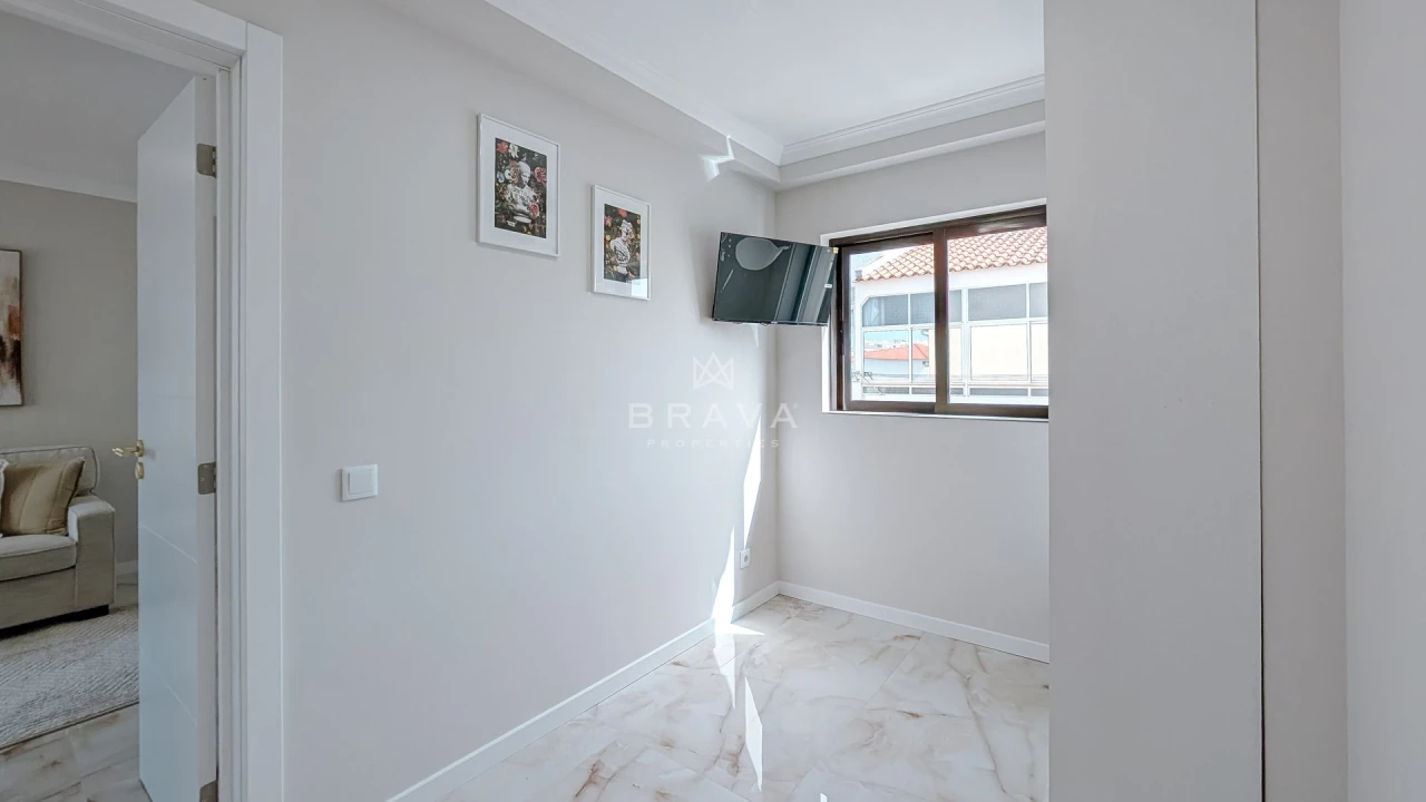 Apartamento T2 para Venda em Albufeira e Olhos de Água Foto 17