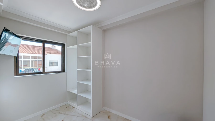 Apartamento T2 para Venda em Albufeira e Olhos de Água Foto 16