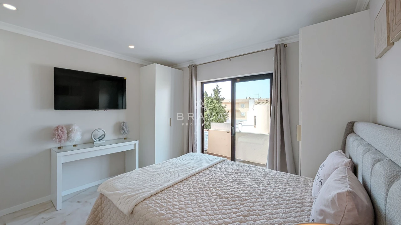 Apartamento T2 para Venda em Albufeira e Olhos de Água Foto 9