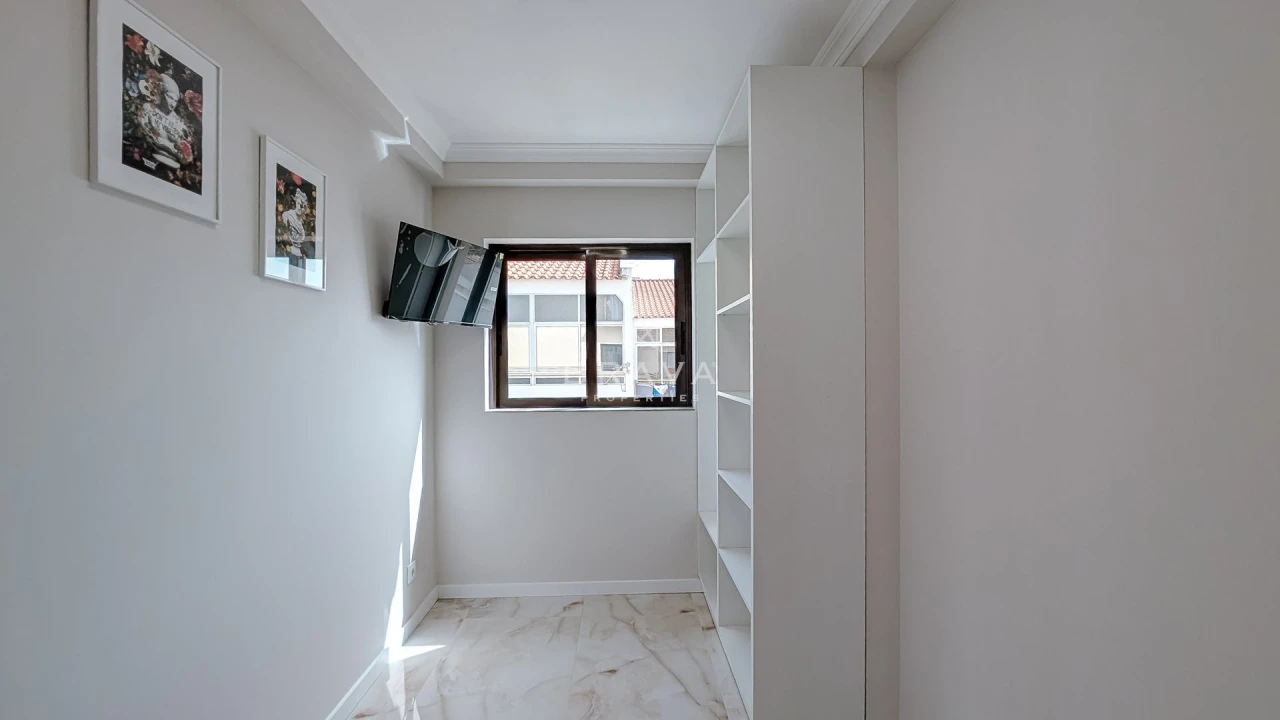 Apartamento T2 para Venda em Albufeira e Olhos de Água Foto 15