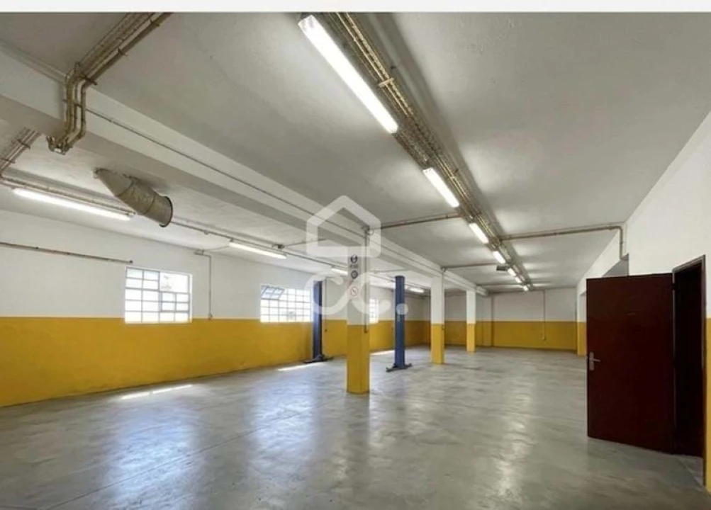 Armazém para Venda em Castelo do Neiva Foto 15