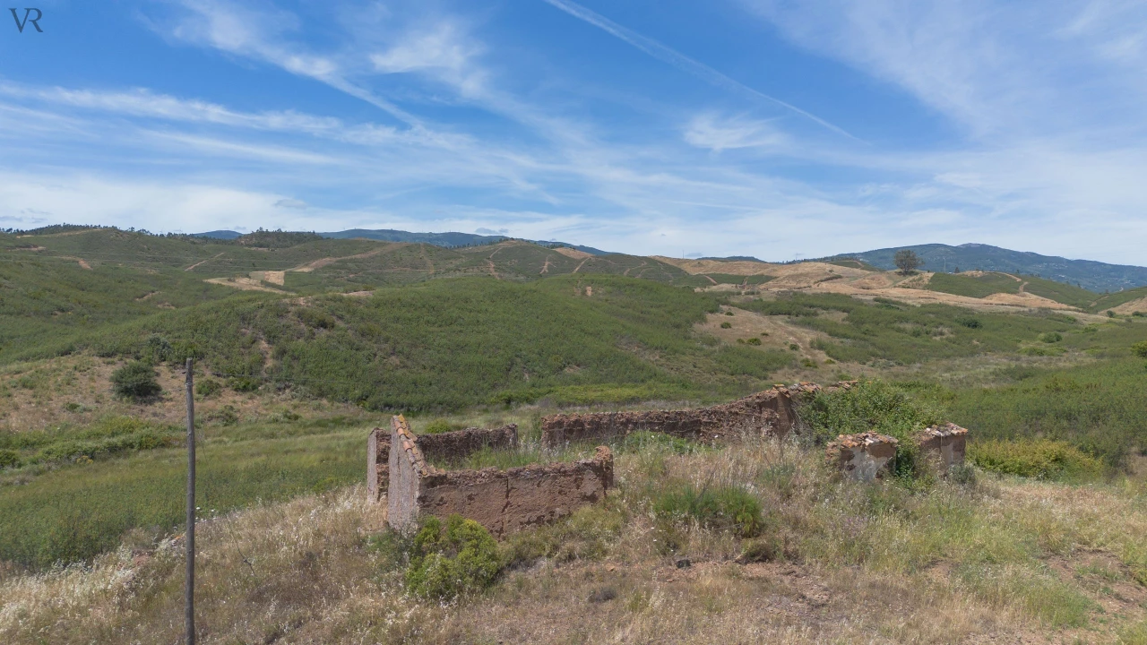 Terreno para Venda em Portimão Foto 1