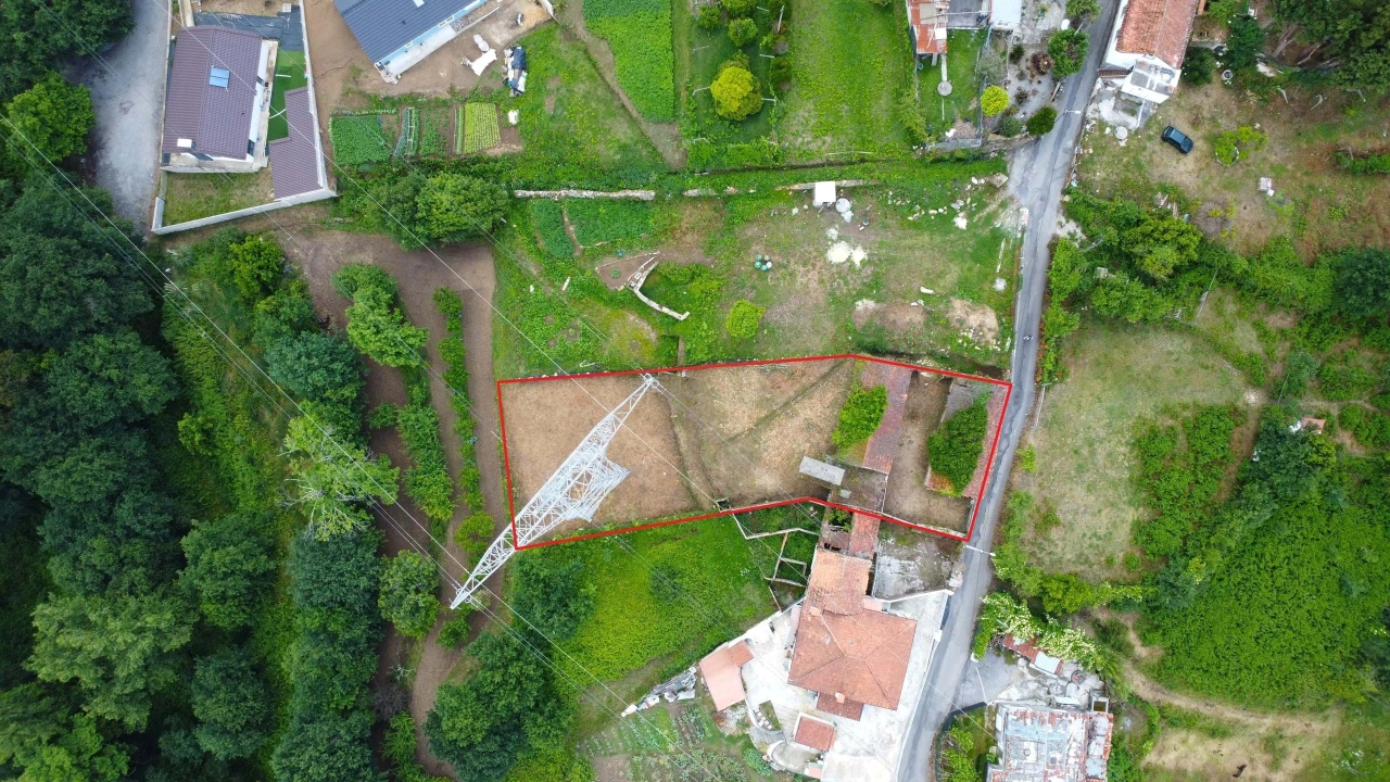 Moradia T2 para Venda em O. Azeméis, Riba-Ul, Ul, Macinhata Seixa, Madail Foto 13