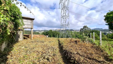 Moradia T2 para Venda em O. Azeméis, Riba-Ul, Ul, Macinhata Seixa, Madail