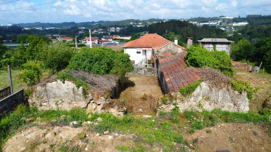 Moradia T2 para Venda em O. Azeméis, Riba-Ul, Ul, Macinhata Seixa, Madail Foto 28