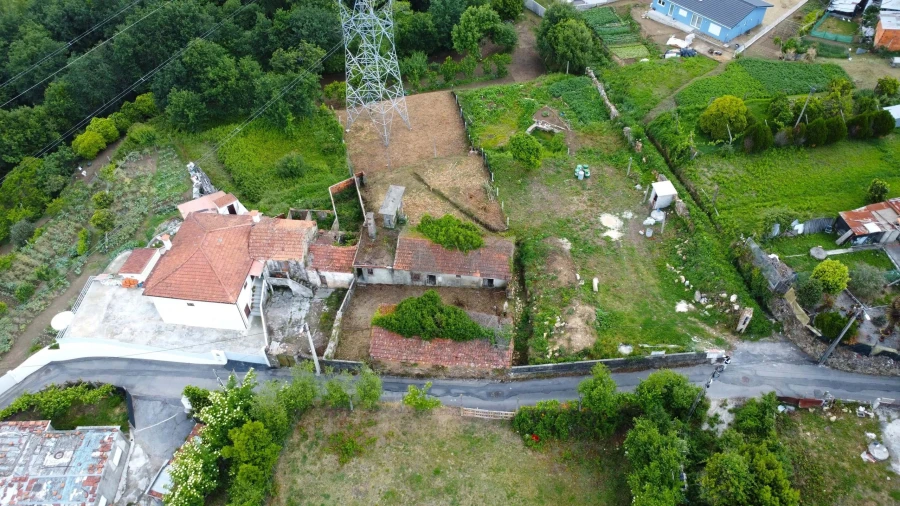 Moradia T2 para Venda em O. Azeméis, Riba-Ul, Ul, Macinhata Seixa, Madail Foto 33