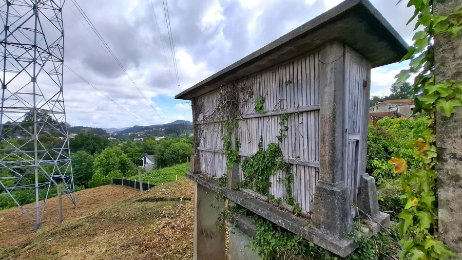 Moradia T2 para Venda em O. Azeméis, Riba-Ul, Ul, Macinhata Seixa, Madail Foto 18