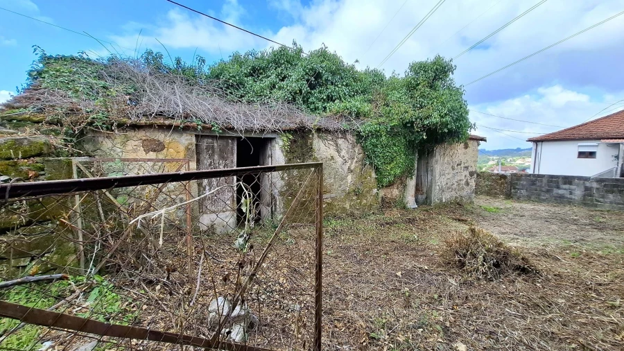 Moradia T2 para Venda em O. Azeméis, Riba-Ul, Ul, Macinhata Seixa, Madail Foto 70