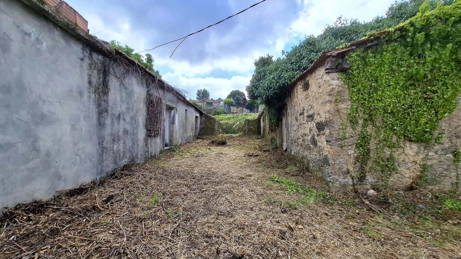 Moradia T2 para Venda em O. Azeméis, Riba-Ul, Ul, Macinhata Seixa, Madail Foto 60