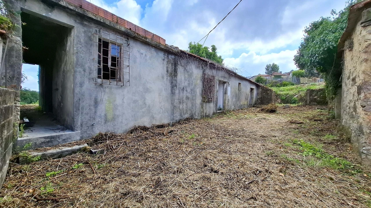 Moradia T2 para Venda em O. Azeméis, Riba-Ul, Ul, Macinhata Seixa, Madail Foto 61