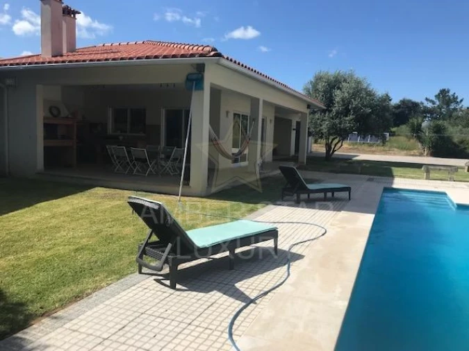Moradia T3 para Venda em Samuel Foto 14