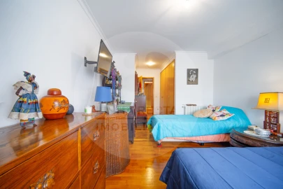 Apartamento T4 para Venda em Custóias, Leça do Balio e Guifões
