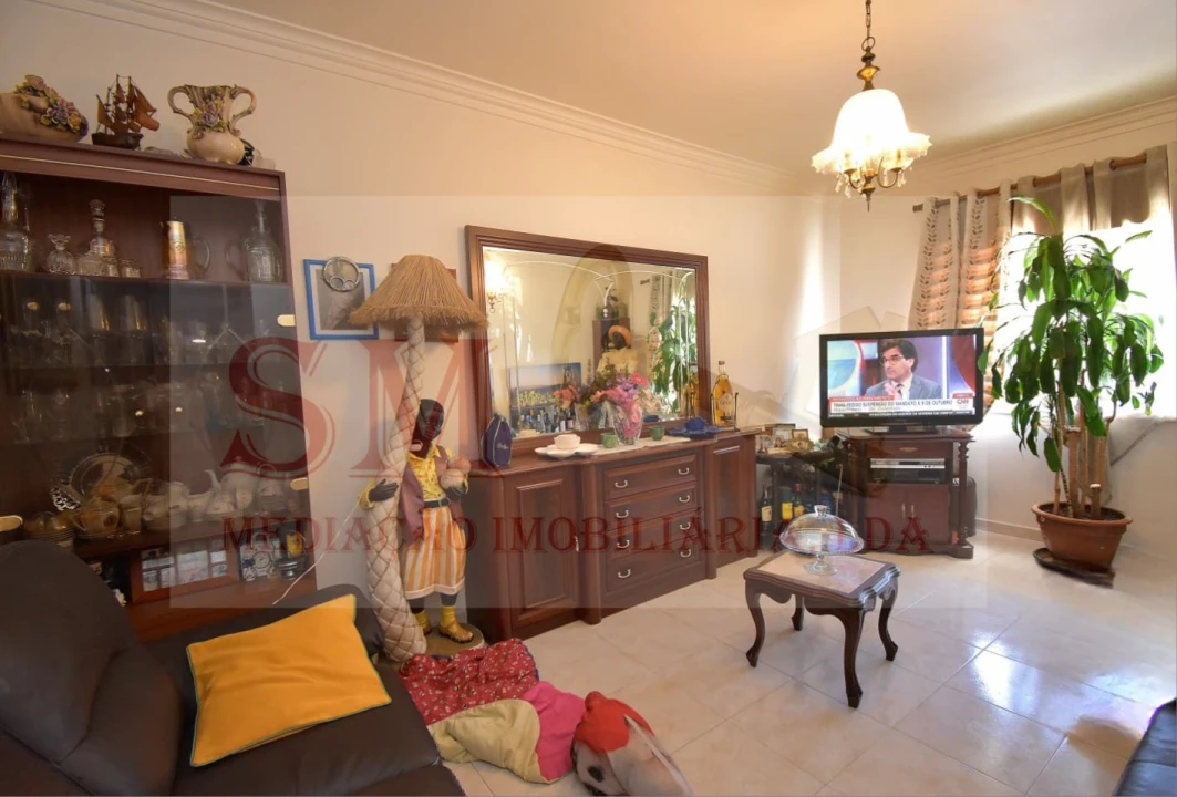 Apartamento T2 para Venda em Seixal, Arrentela e Aldeia de Paio Pires Foto 1