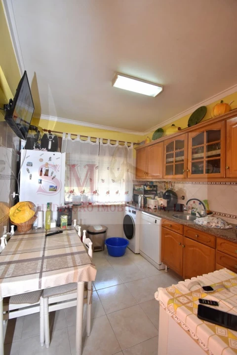 Apartamento T2 para Venda em Seixal, Arrentela e Aldeia de Paio Pires