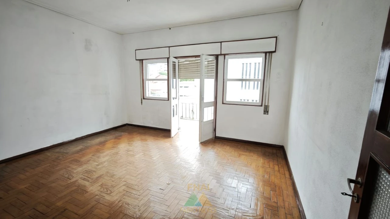 Apartamento T3 para Venda em Braga (Maximinos, Sé e Cividade) Foto 8