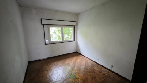 Apartamento T3 para Venda em Braga (Maximinos, Sé e Cividade)