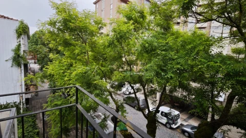 Apartamento T3 para Venda em Braga (Maximinos, Sé e Cividade)