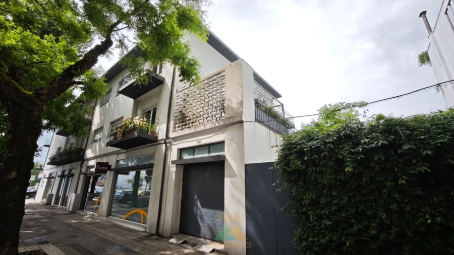 Apartamento T3 para Venda em Braga (Maximinos, Sé e Cividade) Foto 2