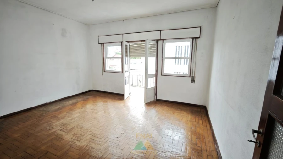 Apartamento T3 para Venda em Braga (Maximinos, Sé e Cividade) Foto 8