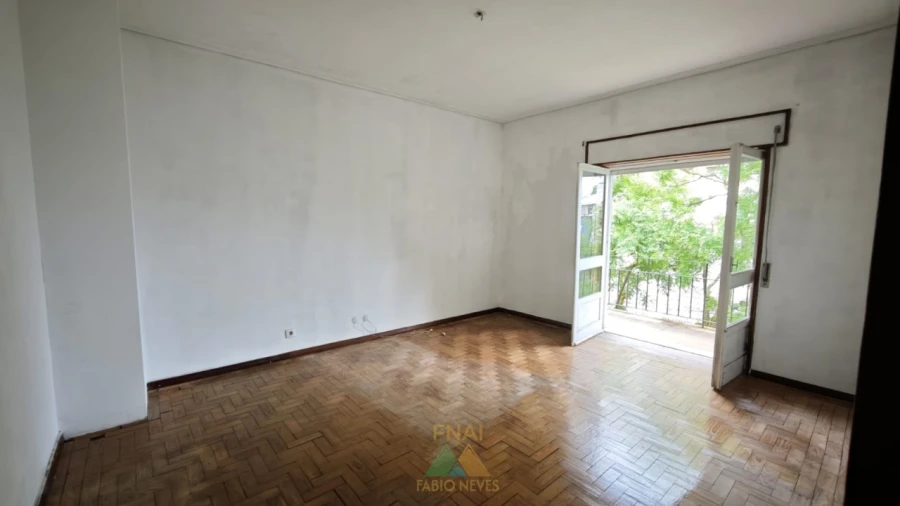 Apartamento T3 para Venda em Braga (Maximinos, Sé e Cividade) Foto 9