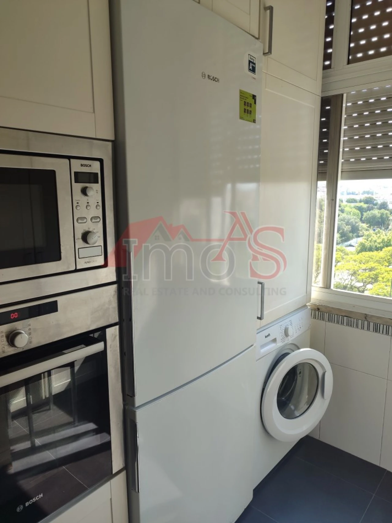 Apartamento T3 para Arrendamento em São Domingos de Benfica Foto 6