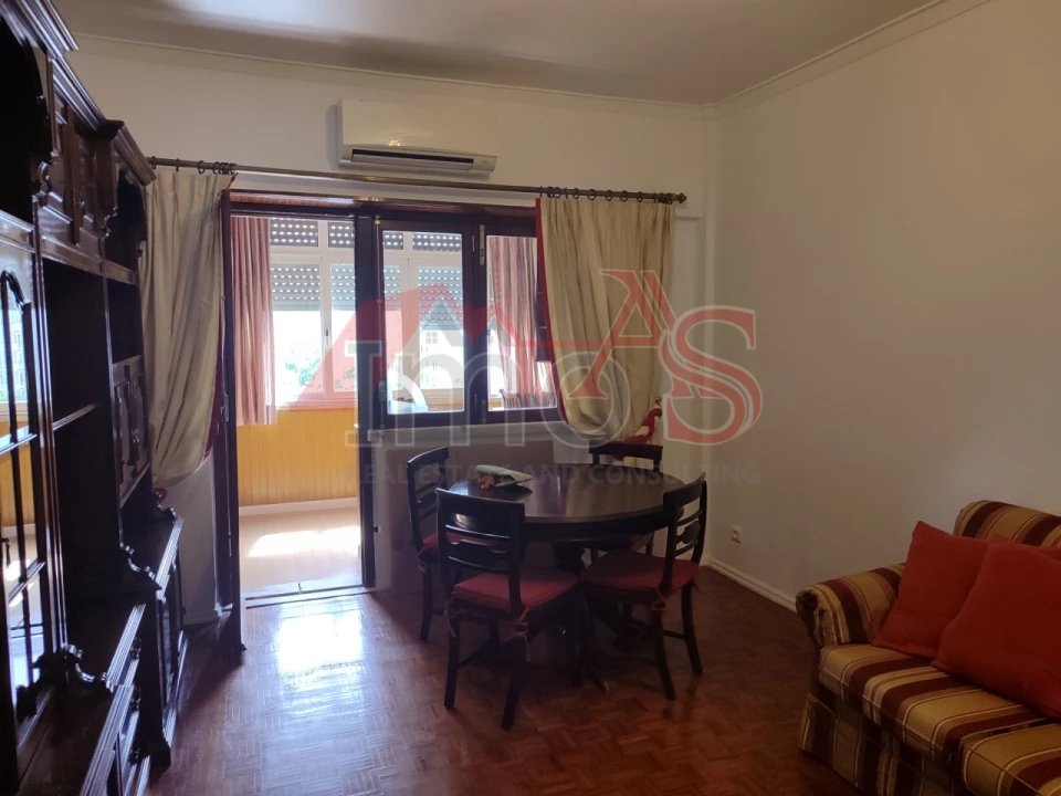 Apartamento T3 para Arrendamento em São Domingos de Benfica Foto 32