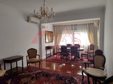 Apartamento T3 para Arrendamento em São Domingos de Benfica