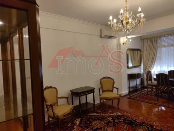 Apartamento T3 para Arrendamento em São Domingos de Benfica