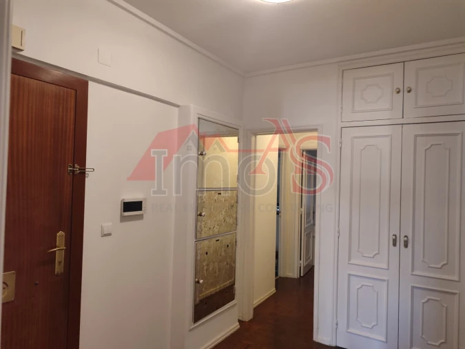 Apartamento T3 para Arrendamento em São Domingos de Benfica Foto 20