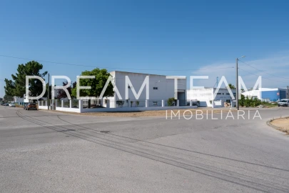 Armazém para Venda em Palmela