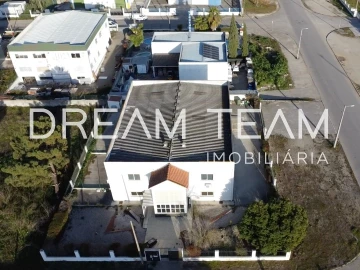 Armazém para Venda em Palmela