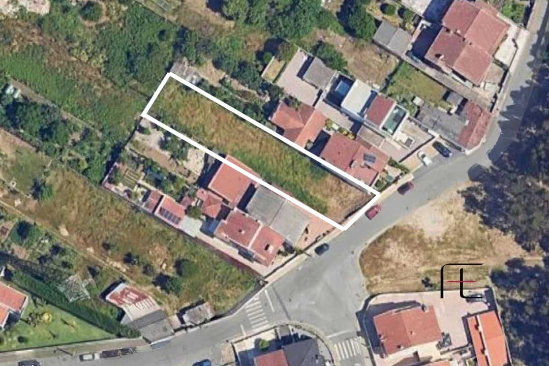 Terreno para Venda em Ermesinde Foto 1